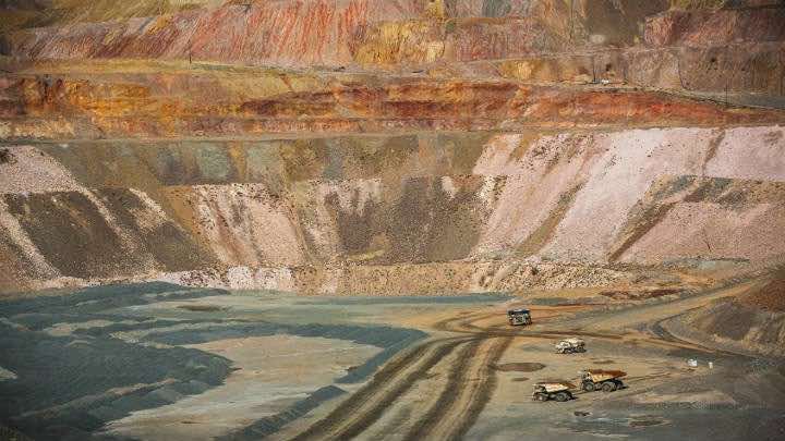 La mina Quebrada Blanca contiene cobre y molibdeno / Bigstock  