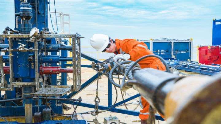Establecida en Canadá, Enerflex provee soluciones a la industria de petróleo y gas natural y brinda soporte para equipos, sistemas y llave en mano/Bigstock