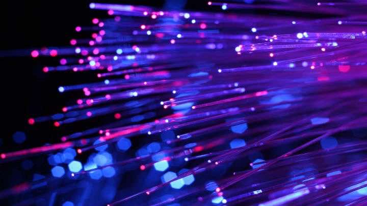 Algar Telecom cuenta con una red de fibra óptica de 61.277 kilómetros / Fotolia 