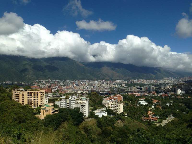 John Tucker es el nuevo socio sénior de LEĜA Abogados en Caracas / Bigstock