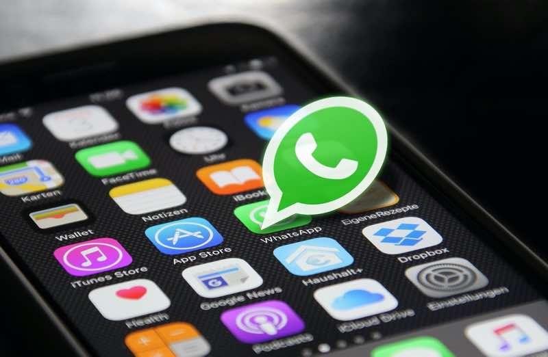 Miranda & Amado lanza canal de WhatsApp para mantener contacto con sus clientes/ Archivo