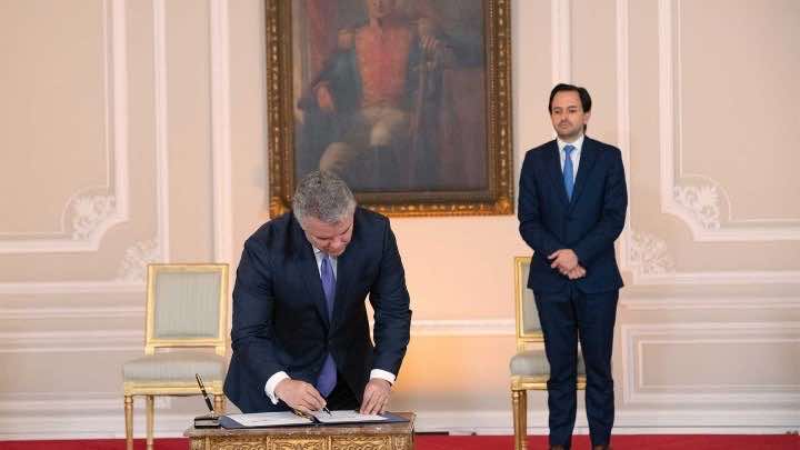Iván Duque Márquez, presidente de Colombia, sanciona nuevas leyes / Presidencia de Colombia