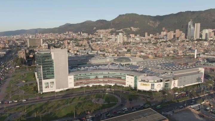 Calima Centro Comercial está ubicado entre la avenida NQS y calle 19, en el centro de Bogotá / Tomada de Calima Centro Comercial - Facebook