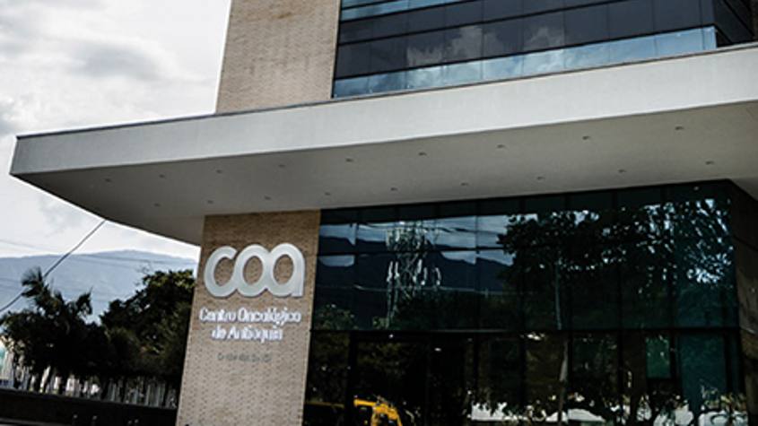 Fundada en 2008, COA está dotado con 75 camas, cuatro quirófanos y centros especializados en medicina nuclear, radioterapia y trasplantes de médula ósea / Tomada del sitio web del centro de salud