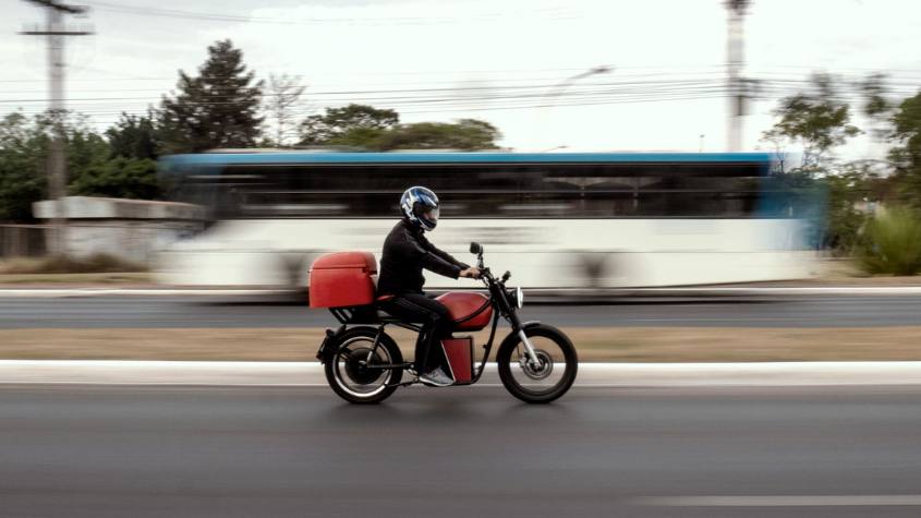 Fundada en 2017, en Brasilia, Origem es actualmente el único fabricante de motocicletas eléctricas en Brasil. / Tomada del sitio web de la empresaem Motos