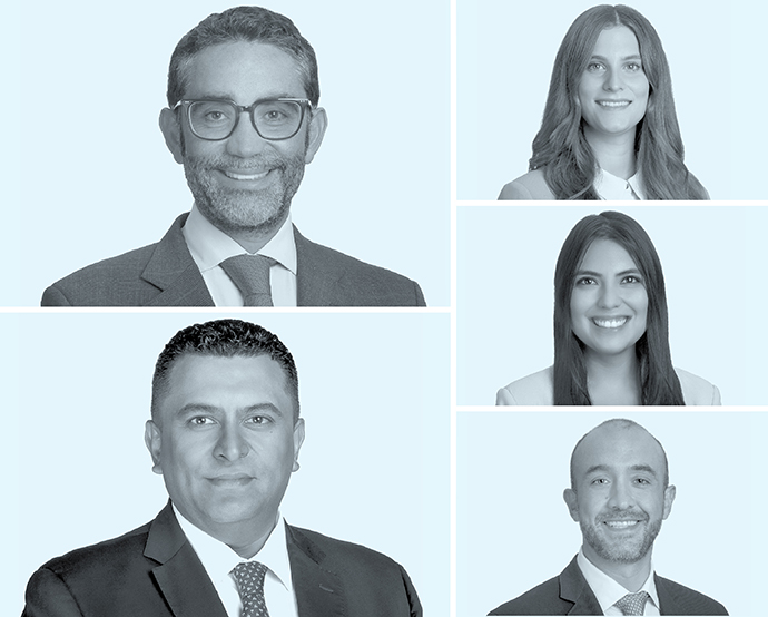 Los jales de VWyS: Rafael Vallejos, socio, (der. arriba), Adrián Castillo counsel (der. abajo). Sarah Gibert y Ana Lorena Ruiz, asociadas, y Roberto Urbina, asociado (izq. de arriba hacia abajo). / LexLatin - Miguel Loredo.