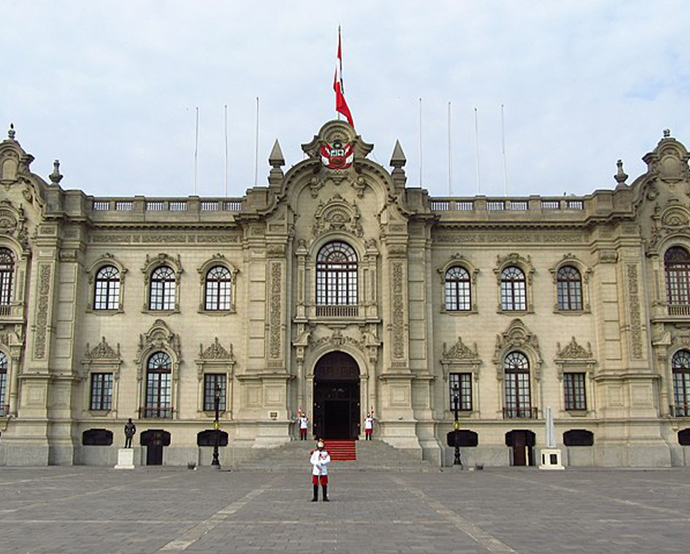 Perú regresa a los mercados internacionales de deuda./ Tomada de Wikipedia - Felipe Restrepo.