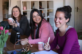 En Ecuador la contratación de mujeres se ve como un problema / CoWomen