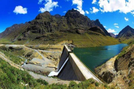 La central hidroeléctrica Embalse Ancoa tiene una potencia de  27 megavatios y está ubicada en la región chilena del Maule / Pixabay