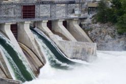Actualmente, Generación Andina construye las centrales hidroeléctricas  El Carmen y 8 de Agosto / Bigstock