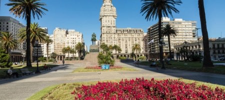 Bragard promovió a socia en Montevideo / Bigstock