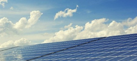 Total Eren desarrolla, construye y financia proyectos solares, fotovoltaicos e hidráulicos / Pixabay
