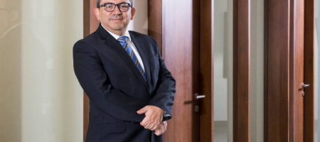 Entre 2014 y 2019, Carvajal fue coordinador del grupo de apoyo legal de la Presidencia de la República de Costa Rica y director jurídico de la misma