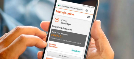 Naranja X ofrece una cuenta remunerada en pesos y la posibilidad de realizar transferencias, pagar servicios y de realizar cobros / Tomada de la página de la empresa en Facebook.