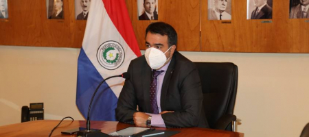 Oscar Llamosas, ministro de Hacienda de Paraguay. / Tomada de la cuenta de la institución en Twitter