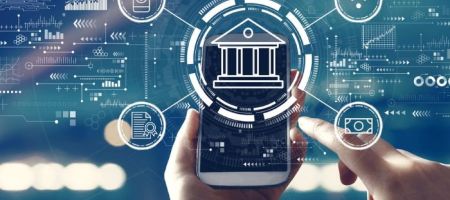 Eliminar las barreras de entrada es el primer paso para la democratización de los servicios financieros. / Foto: Tierney MJ | Shutterstock.