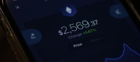 El Gafi calcula que 73 % de los países aún no cumplen, o lo hacen parcialmente, sus recomendaciones sobre la supervisión de la ‘criptoactividad’./ Unsplash - Brian J. Tromp.
