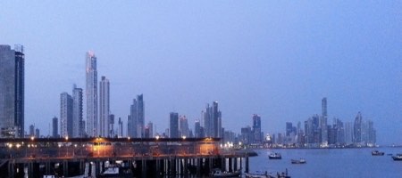 Panamá realiza emisión por USD 1.000 millones
