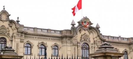 Perú emite Bono Soberano 2028 con asesoría de Lazo, De Romaña y Simpson Thacher
