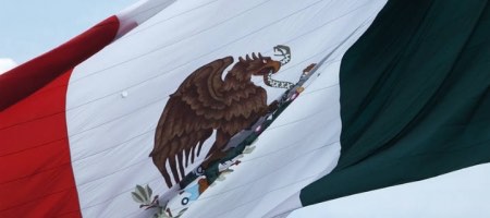 El Estado de México contrata financiamiento con Banorte con asistencia de Chávez Vargas