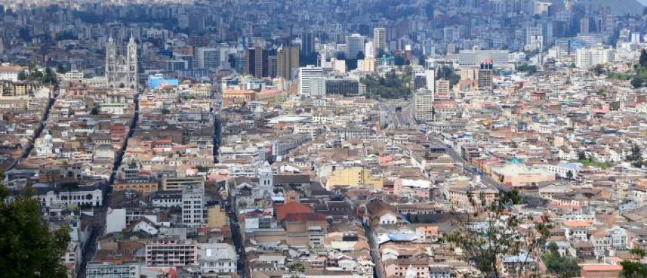 Con la oficina de Quito, Dentons amplía su presencia a 26 países en la América Latina y el Caribe / Unsplash - Alejandro Alfaro